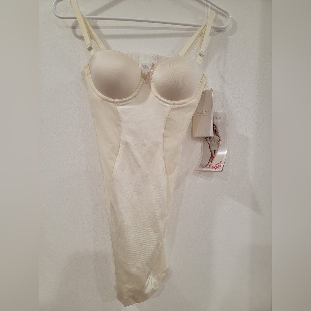 Secret By Victoria’s Secret Cupped Shaping Slip Cream Size 32B